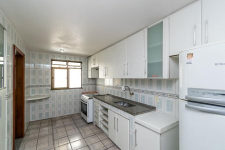 Apartamento para alugar com 108m², 3 quartos e 2 vagas Apartamento para alugar com 108m², 3 quartos e 2 vagasCozinha