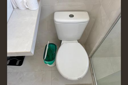 Apartamento à venda com 93m², 3 quartos e 1 vaga Apartamento à venda com 93m², 3 quartos e 1 vagaBanheiro da Suíte