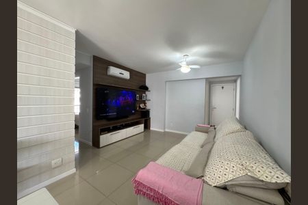 Apartamento à venda com 93m², 3 quartos e 1 vaga Apartamento à venda com 93m², 3 quartos e 1 vagaSala