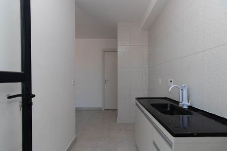 Apartamento à venda com 42m², 2 quartos e 1 vaga Apartamento à venda com 42m², 2 quartos e 1 vagaCozinha e Área de Serviço