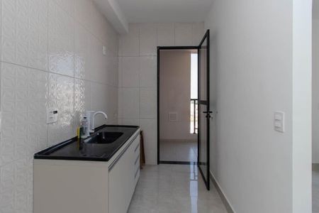Apartamento à venda com 42m², 2 quartos e 1 vaga Apartamento à venda com 42m², 2 quartos e 1 vagaCozinha e Área de Serviço
