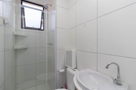 Apartamento à venda com 42m², 2 quartos e 1 vaga Apartamento à venda com 42m², 2 quartos e 1 vagaBanheiro