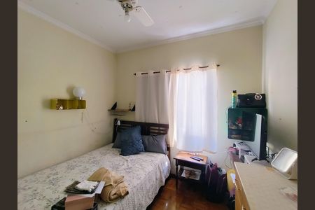 Casa de condomínio à venda com 230m², 4 quartos e 3 vagas Casa de condomínio à venda com 230m², 4 quartos e 3 vagasQuarto 3
