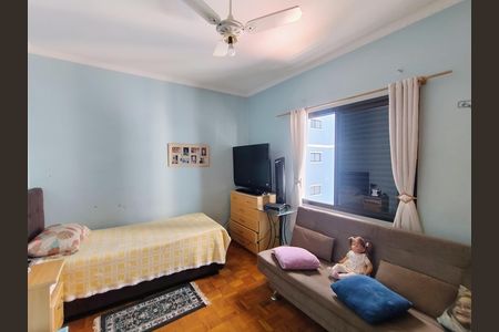 Casa de condomínio à venda com 230m², 4 quartos e 3 vagas Casa de condomínio à venda com 230m², 4 quartos e 3 vagasQuarto 1
