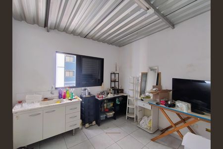 Casa de condomínio à venda com 230m², 4 quartos e 3 vagas Casa de condomínio à venda com 230m², 4 quartos e 3 vagasHome Office 2