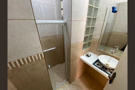 Apartamento à venda com 55m², 2 quartos e 1 vagaBanheiro 2