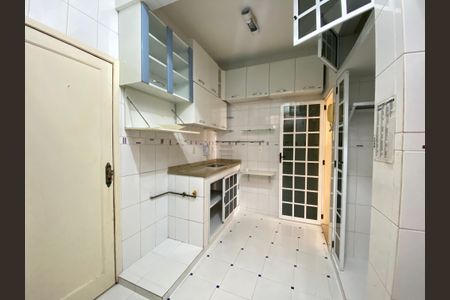 Apartamento à venda com 55m², 2 quartos e 1 vagaCozinha