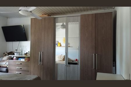 Casa à venda com 160m², 3 quartos e 3 vagas Casa à venda com 160m², 3 quartos e 3 vagasQuarto 2