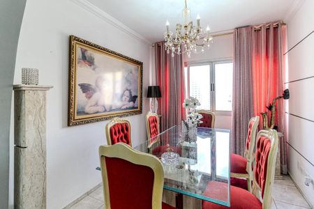 Apartamento à venda com 95m², 2 quartos e 1 vagaSala