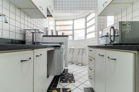 Apartamento à venda com 95m², 2 quartos e 1 vagaCozinha