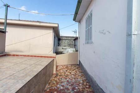 Casa à venda com 170m², 2 quartos e 2 vagas Casa à venda com 170m², 2 quartos e 2 vagasLaje