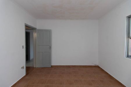 Casa à venda com 170m², 2 quartos e 2 vagas Casa à venda com 170m², 2 quartos e 2 vagasSuíte