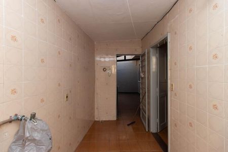 Casa à venda com 170m², 2 quartos e 2 vagas Casa à venda com 170m², 2 quartos e 2 vagasCozinha