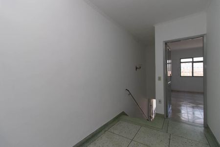 Casa à venda com 170m², 2 quartos e 2 vagas Casa à venda com 170m², 2 quartos e 2 vagasHall de Entrada