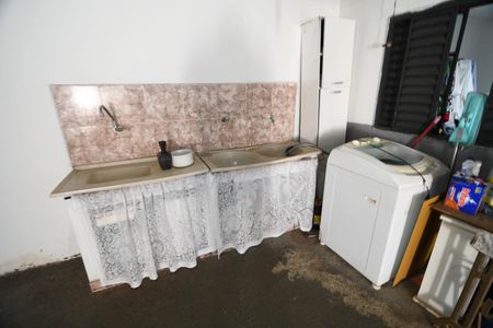 Casa à venda com 160m², 2 quartos e 1 vagaÁrea de Serviço