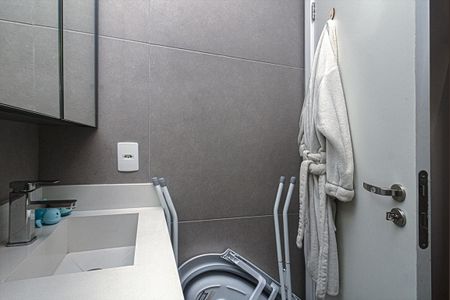 Apartamento à venda com 54m², 2 quartos e 1 vagaBanheiro da Suíte