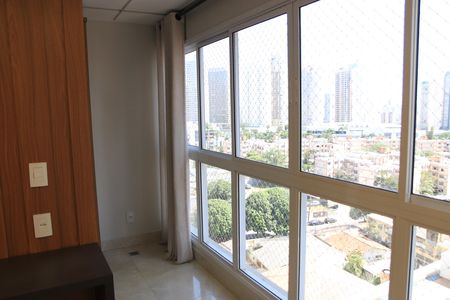 Apartamento para alugar com 46m², 1 quarto e 1 vagaVaranda