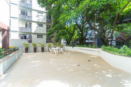 Apartamento para alugar com 55m², 2 quartos e 1 vagaÁrea Comum