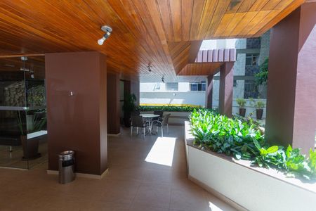 Apartamento para alugar com 55m², 2 quartos e 1 vagaÁrea Comum