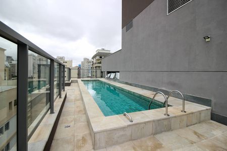 Apartamento para alugar com 31m², 1 quarto e sem vagaÁrea comum - Piscina