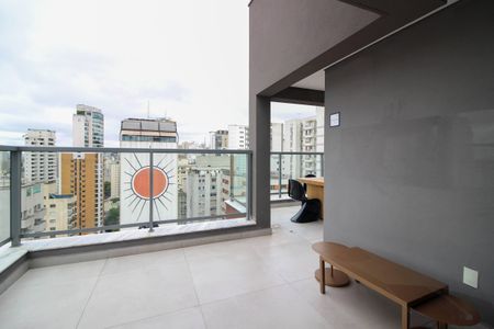 Apartamento para alugar com 31m², 1 quarto e sem vagaÁrea comum - Salão de festas