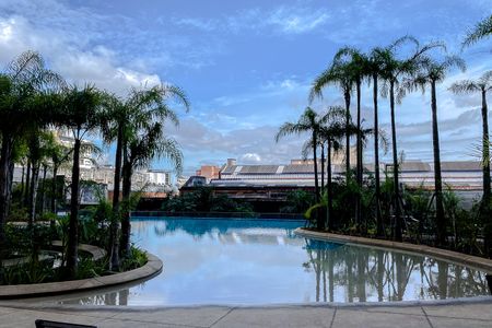 Apartamento à venda com 57m², 1 quarto e 1 vaga Apartamento à venda com 57m², 1 quarto e 1 vagaÁrea comum - Piscina