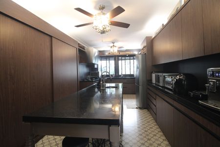 Apartamento para alugar com 280m², 4 quartos e 4 vagasCozinha