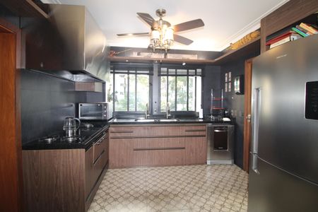 Apartamento para alugar com 280m², 4 quartos e 4 vagasCozinha