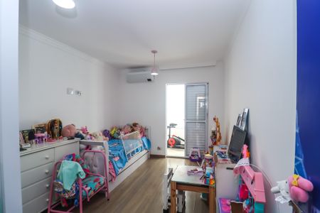 Casa à venda com 180m², 3 quartos e 4 vagasQuarto 1