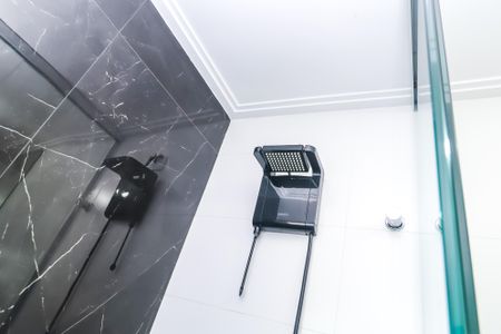 Casa à venda com 180m², 3 quartos e 4 vagasBanheiro da Suíte