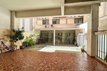 Apartamento à venda com 160m², 3 quartos e 1 vaga Apartamento à venda com 160m², 3 quartos e 1 vagaPlayground