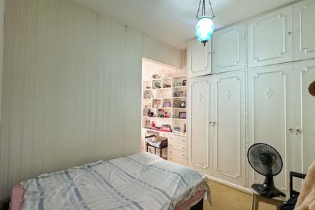 Apartamento à venda com 160m², 3 quartos e 1 vaga Apartamento à venda com 160m², 3 quartos e 1 vagaQuarto 03