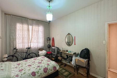 Apartamento à venda com 160m², 3 quartos e 1 vaga Apartamento à venda com 160m², 3 quartos e 1 vagaQuarto 02