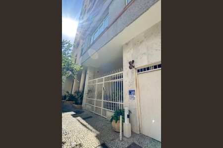 Apartamento à venda com 160m², 3 quartos e 1 vaga Apartamento à venda com 160m², 3 quartos e 1 vagaPlaquinha