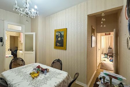 Apartamento à venda com 160m², 3 quartos e 1 vaga Apartamento à venda com 160m², 3 quartos e 1 vagaSala de Jantar