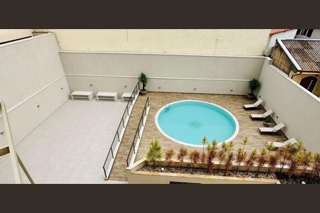 Apartamento à venda com 62m², 2 quartos e 1 vaga Apartamento à venda com 62m², 2 quartos e 1 vagaÁrea comum - Piscina