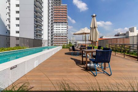 Studio à venda com 35m², 1 quarto e sem vagaÁrea comum - Piscina