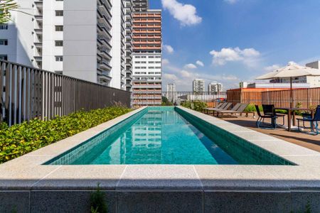 Studio à venda com 35m², 1 quarto e sem vagaÁrea comum - Piscina