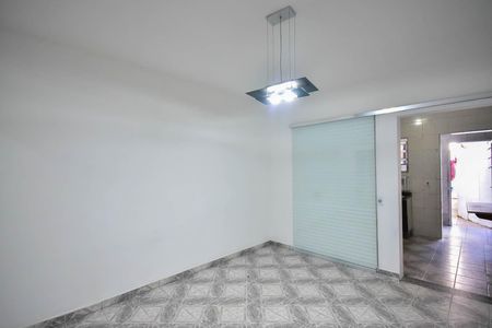 Casa para alugar com 120m², 1 quarto e sem vaga Casa para alugar com 120m², 1 quarto e sem vagaSala