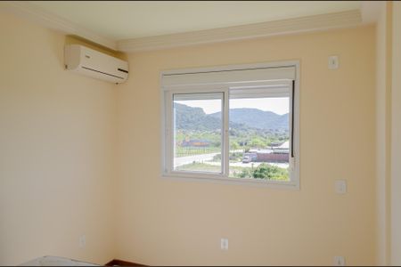 Apartamento para alugar com 81m², 2 quartos e 2 vagasQuarto