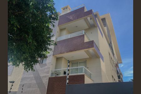 Apartamento para alugar com 81m², 2 quartos e 2 vagasFachada