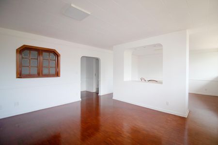 Apartamento à venda com 170m², 3 quartos e 1 vaga Apartamento à venda com 170m², 3 quartos e 1 vagaSala