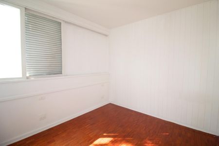 Apartamento à venda com 170m², 3 quartos e 1 vaga Apartamento à venda com 170m², 3 quartos e 1 vagaQuarto 1