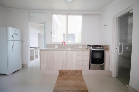 Apartamento à venda com 170m², 3 quartos e 1 vaga Apartamento à venda com 170m², 3 quartos e 1 vagaCozinha