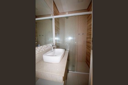 Apartamento à venda com 170m², 3 quartos e 1 vaga Apartamento à venda com 170m², 3 quartos e 1 vagaBanheiro