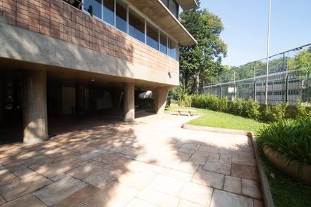 Apartamento à venda com 170m², 3 quartos e 1 vaga Apartamento à venda com 170m², 3 quartos e 1 vagaÁrea comum