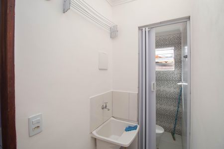 Casa para alugar com 20m², 1 quarto e sem vagaÁrea de Serviço