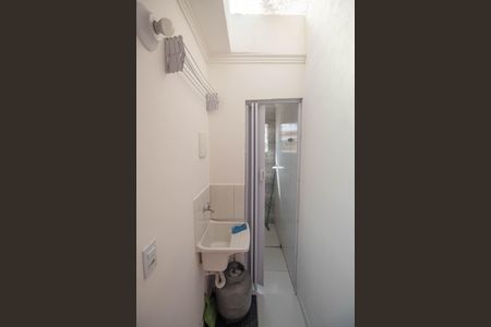 Casa para alugar com 20m², 1 quarto e sem vagaÁrea de Serviço