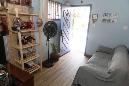 Casa à venda com 367m², 3 quartos e 5 vagas Casa à venda com 367m², 3 quartos e 5 vagasSala