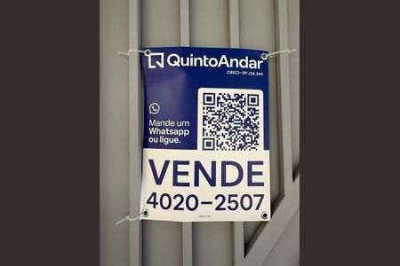 Casa à venda com 367m², 2 quartos e 5 vagasPlaca 